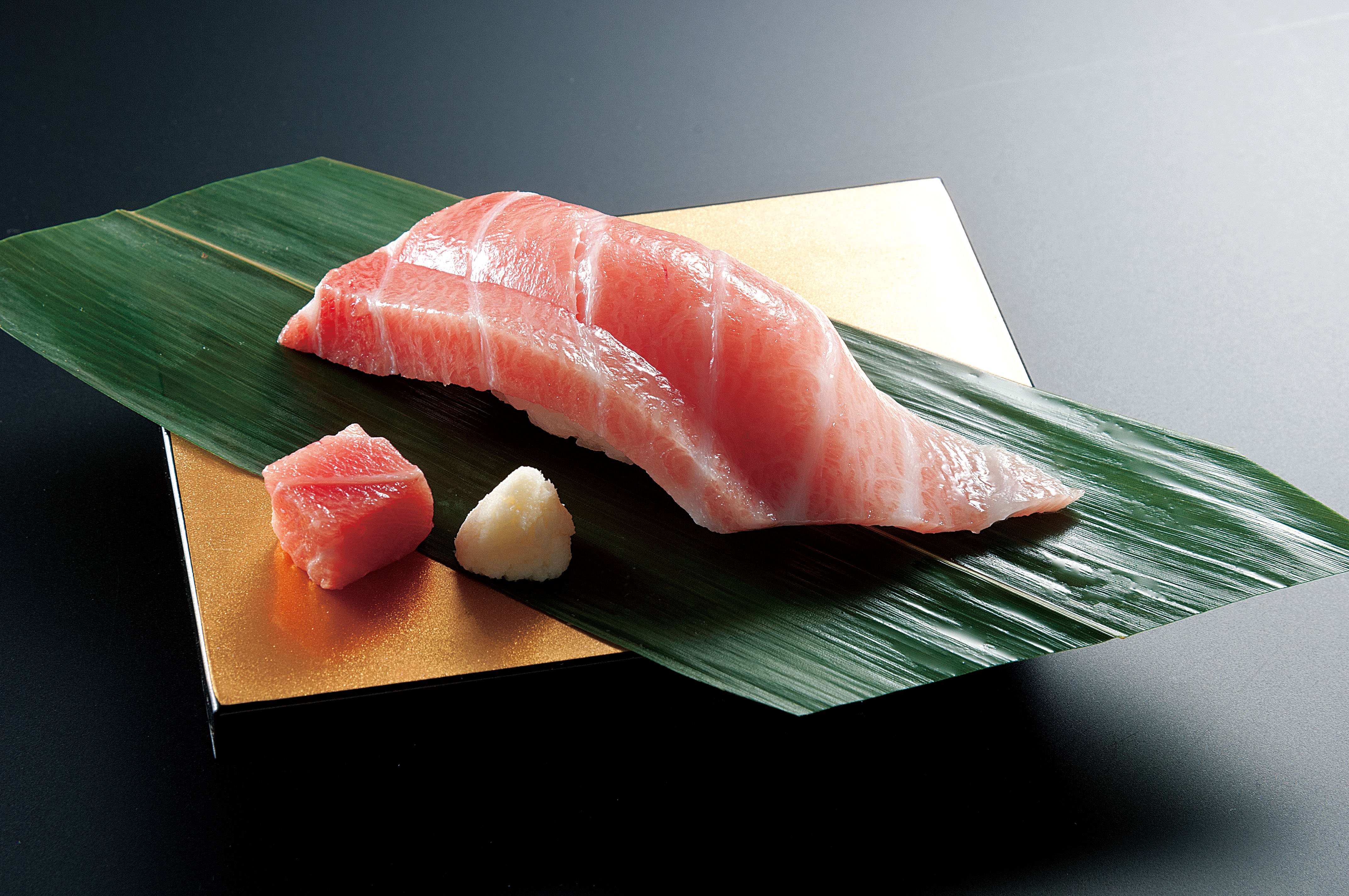 究極の逸品 極み大トロ 廻鮮寿司しまなみ グルメ回転寿司